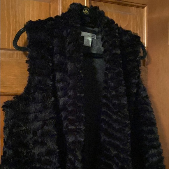 WD.NY Black Faux Fur Open Front Vest Size Large - Picture 3 of 8